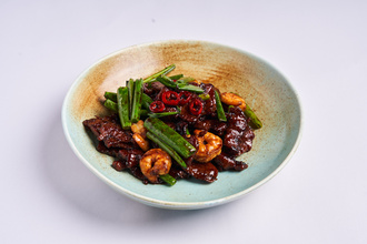 Mongolian Surf & Turf görseli