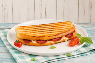 Karışık Ayvalık Tost görseli