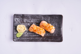 Aburi Salmon Nigiri <Br>2 Parça görseli