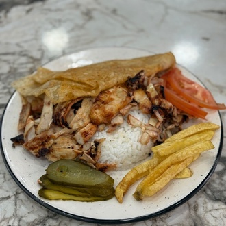 Pilav Üstü Döner + Cola görseli