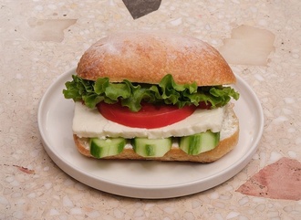 Beyaz Peynirli Ciabatta Sandviç görseli