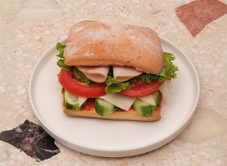 Hindi Fümeli Ciabatta Sandviç görseli