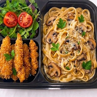 Krema & Soya Soslu Çıtır Tavuk Linguini görseli