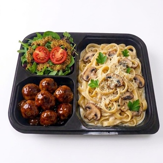 Oyster Soslu Tavuk Alfredo görseli