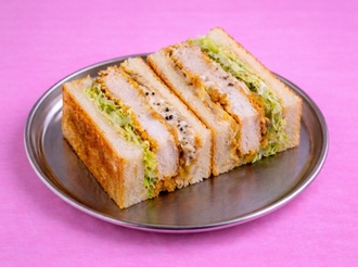 Truffle Mayo Crispy Chicken Katsu Sando görseli