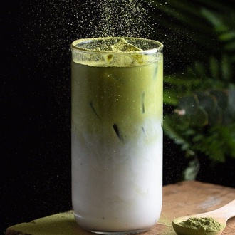Iced Spanish Matcha Latte görseli