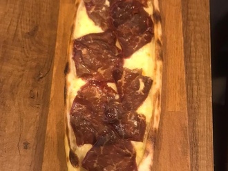 Pastırmalı & Kaşarlı Açık Pide görseli
