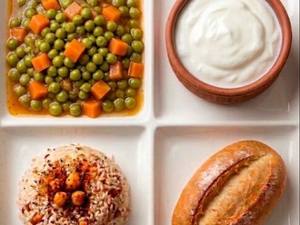 Bezelye & Pirinç Pilavı & Yoğurt görseli