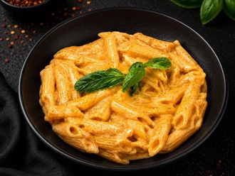 Penne Alfredo görseli