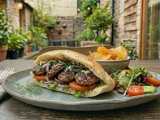 Ekmek Arası Köfte (100 Gr.) görseli