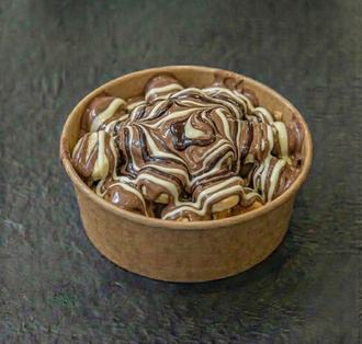 Üç Çikolatalı Bowl Waffle görseli