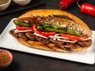 Ekmek Arası Köfte görseli