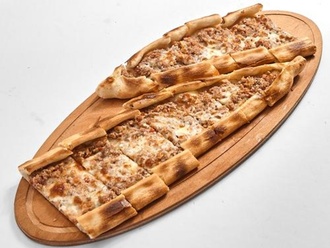 Kıymalı Kaşarlı Pide görseli