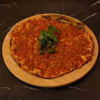 Eti Bol Lahmacun görseli