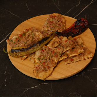 Bıçak Arası Etli Ekmek görseli