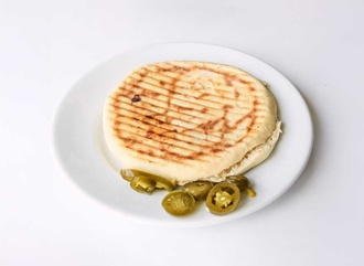 Peynirli Domatesli Bazlama Tost görseli