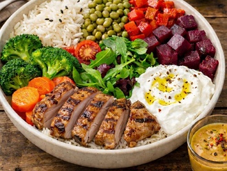 Tavuk Pirzolalı Bowl görseli