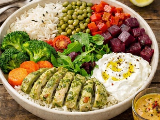 Kremalı Pesto Soslu Tavuklu Bowl görseli