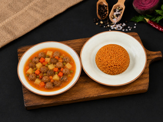 Sebzeli Sulu Köfte & Bulgur Pilavı görseli