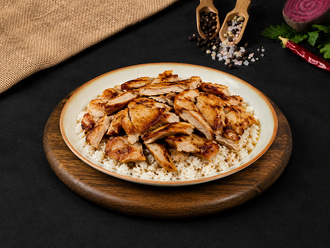 Pilav Üstü Tavuk Döner görseli