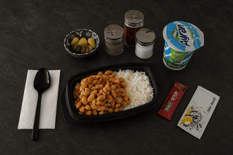 Pilav Üstü Kuru Fasulye Menü (Pilav Üstü Kuru Fasulye+büyük Ayran) görseli