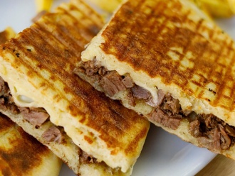 Kavurmalı Tost görseli
