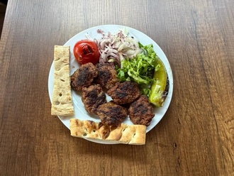 Izgara Köfte görseli