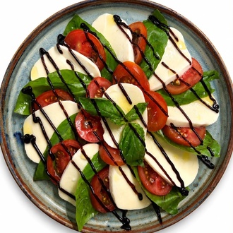 Caprese Salad görseli