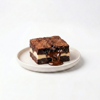 Beyaz Çikolatalı Amerikan Brownie görseli