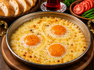 Kaşarlı Tavada Yumurta görseli