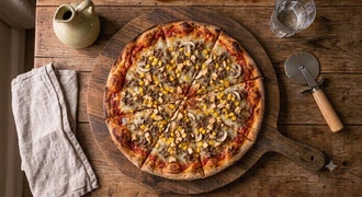 Black And White Pizza (40Cm) görseli