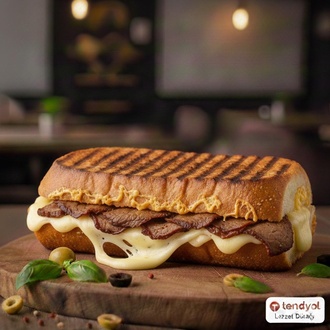Kavurmalı Kaşarlı Tost görseli