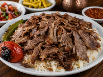 Pilav Üstü Et Döner görseli