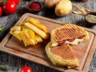 Karışık Bazlama Tost (200 G) görseli