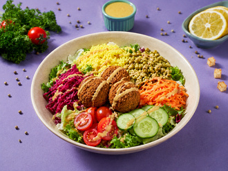 Falafel Salata görseli