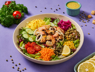 Deniz Mahsullü Salata görseli
