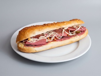 Çeyrek Special Sandviç (15 Cm.) görseli