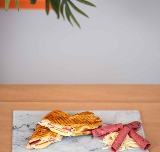 Ayvalık Tost görseli