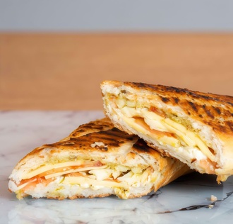 Pestoland Tost görseli