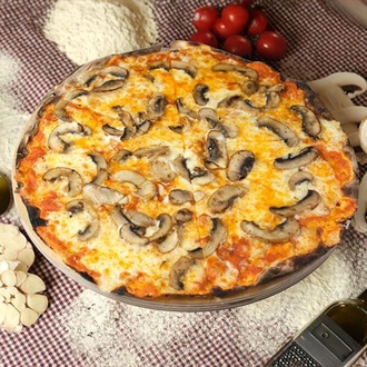 Pizza Funghi görseli