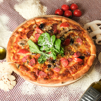 Karışık Pizza görseli