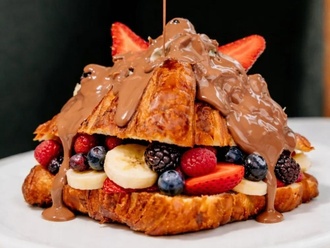 Berry Croissant görseli