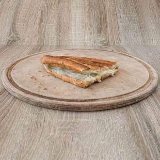 Yarım Ekmek Arası Çift Kaşarlı Tost görseli