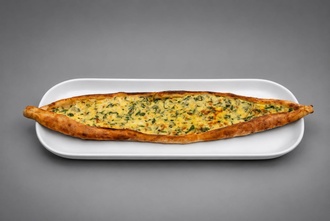 Üç Peynirli Pide görseli