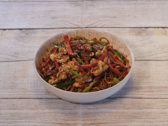 Sebzeli Erişte Üstü & Kung Pao Tavuk görseli