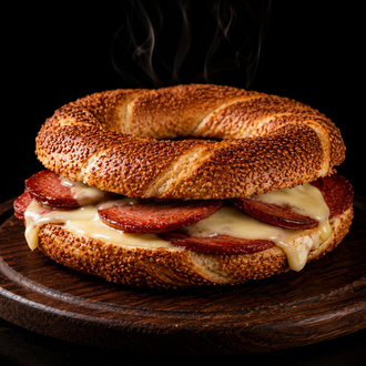 Sucuklu Kaşarlı Simit Tost görseli