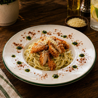 Çıtır Tavuklu Fettuccine Alfredo görseli