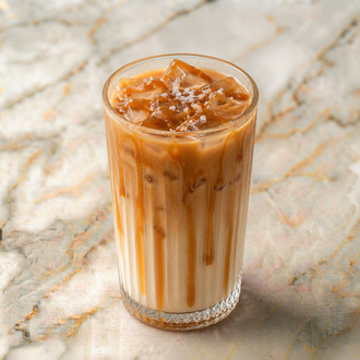 Iced Salted Karamel Latte görseli