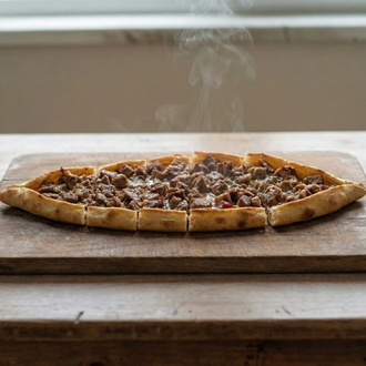 Kavurmalı Pide görseli