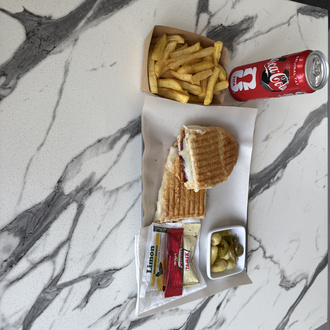 Sucuklu Kaşarlı Tost – Avantajlı Algida Menü görseli